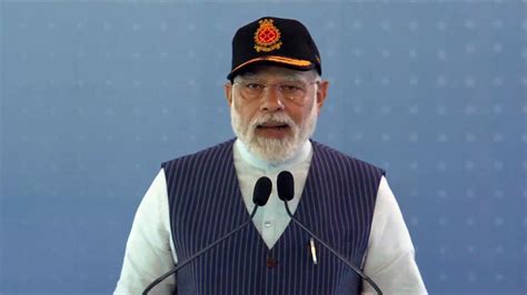 INS Vikrant: PM Modi commissions Rs 20,000 cr made-in-India aircraft carrier into Indian Navy ...