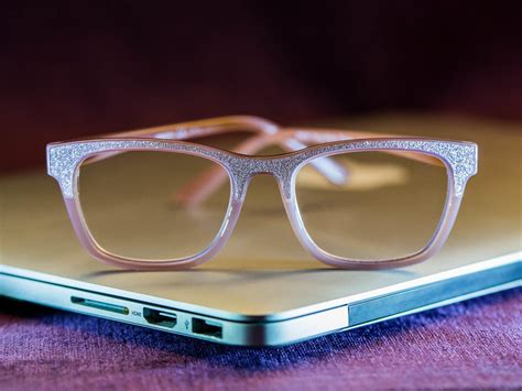 Are Blue Light Blocking Glasses Really Effective? The Science Behind The Hype CNET | atelier ...