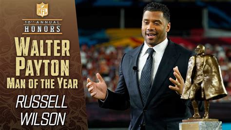 Russell Wilson Wins Walter Payton NFL Man of the Year Award | 2021 NFL ...