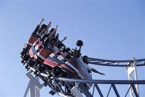 Boy's Seat Belt Comes Apart During Roller Coaster Ride