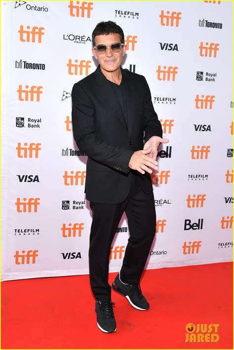 Antonio Banderas Premieres 'Pain & Glory' During TIFF 2019: Photo 4346495 | Antonio Banderas ...