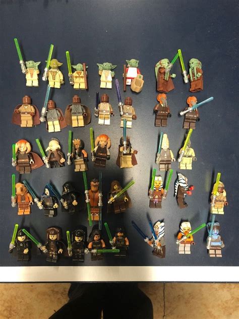 lego star wars minifigures lot Jedis Lego Star Wars, Star Wars ...