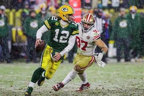 ‘Immunized from the Super Bowl’: Twitter roasts Aaron Rodgers after loss to 49ers