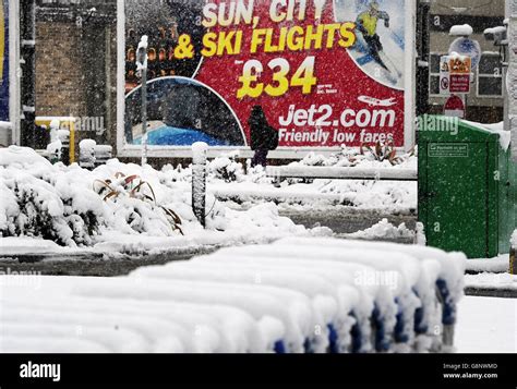 Leeds bradford snow hi-res stock photography and images - Alamy