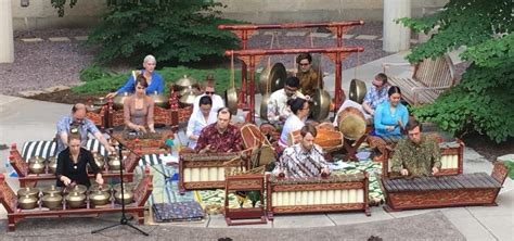 Javanese Gamelan – Southeast Asian Studies Summer Institute (SEASSI ...