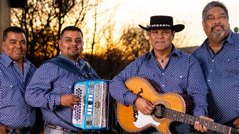 Los Palominos add their unmistakable style to cover of ranchera classic ...