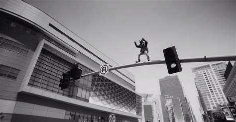 Kendrick Lamar "Alright" Video - Apes on Tape