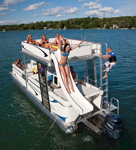 Research 2010 - Tahoe Pontoons - 24 Vista Funship on iboats.com