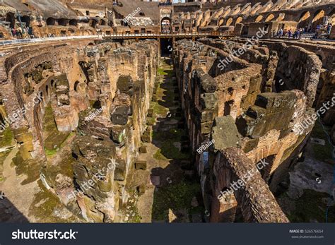 432 Colosseum underground Stock Photos, Images & Photography | Shutterstock