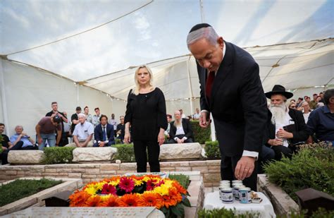 Police arrest Israeli who laid death threat on Netanyahu brother's grave - Israel News - The ...