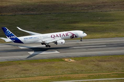 Qatar Airways Airbus A350-900 XWB First Flight in Livery ...