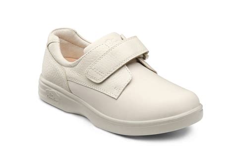 Orthopedic Shoe . at best price in Mumbai by Shree Siddhi Surgicals ...