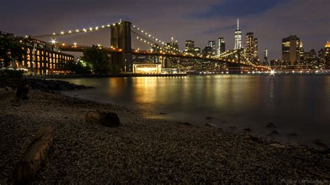 Brooklyn Bridge skyline, New York, USA