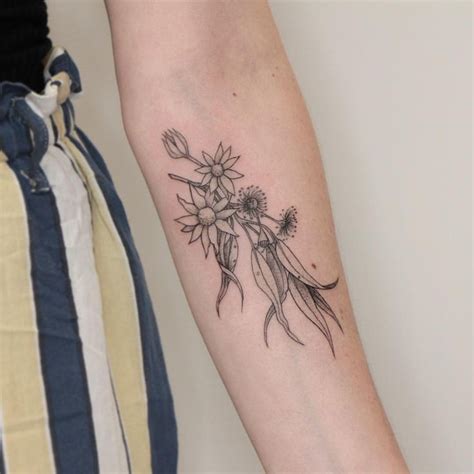 Flannel flowers and eucalyptus for Chloe’s first tattoo! 🌿 Thank you for the trust! Bookings 📩sh ...