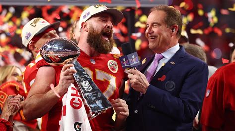 Chiefs' Travis Kelce belts out 'Viva Las Vegas' after Super Bowl win | Fox News