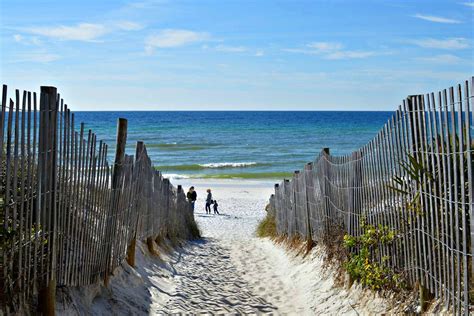 Beach Vacation Destinations at Seaside, Florida | Beaches vacation ...