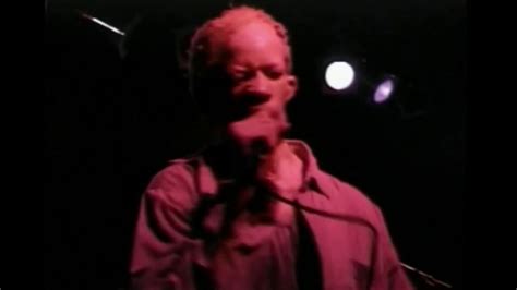 Yellowman - Nobody Move, Nobody Get Hurt (Live) - YouTube