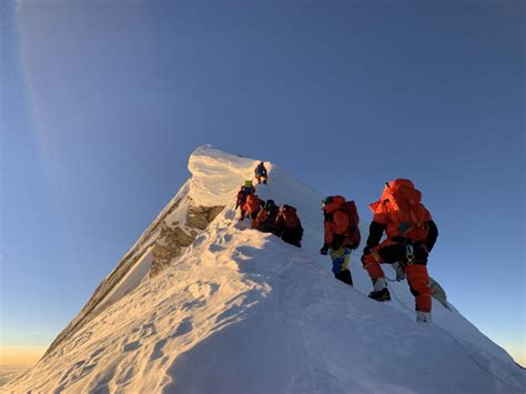 Bahrain prince receives Manaslu summit certificate - Wonders of Nepal