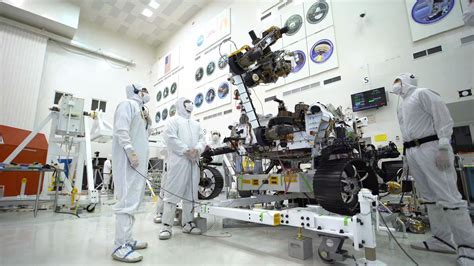 Mars landing: What technologies are aboard the Perseverance rover ...