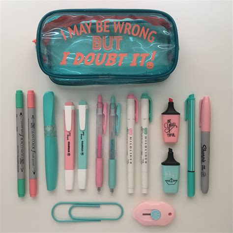 What’ in my pencil case by @emres_blog from instagram 🖋 ️ | Cool school ...