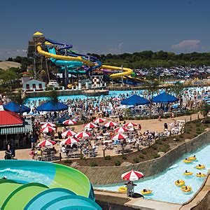 Six Flags Great America & Hurricane Harbor | Gurnee, Illinois Waterpark