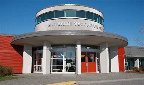 Garibaldi Secondary - Maple Ridge - Pitt Meadows International Program