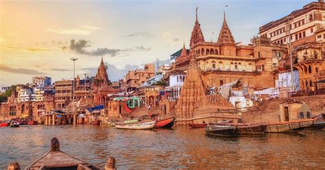 Experience A Virtual Tour Of Ancient Temples Of Kashi Via A Museum | Curly Tales