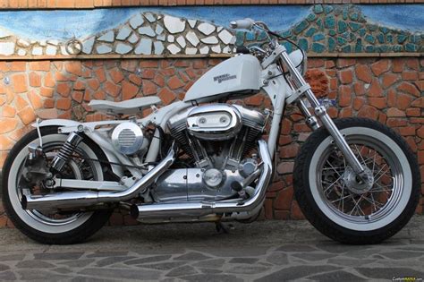 White Lady | CustomMANIA.com | Harley davidson sportster, Harley ...