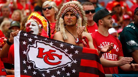 Chiefs ban headdresses, Native American face paint for fans at home games - The Washington Post