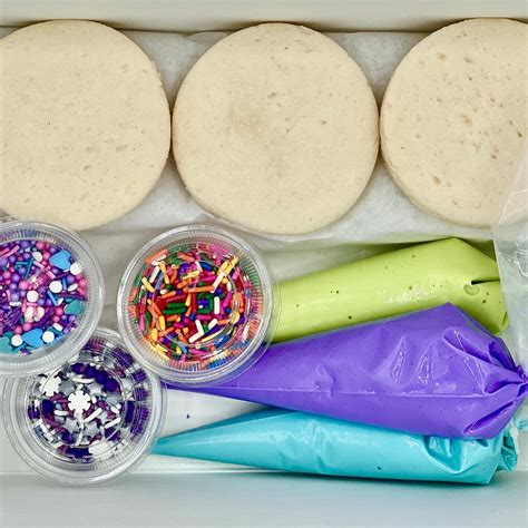 DIY 12 Cookie Decorating Kit – Sweet Freedom Bake Shop