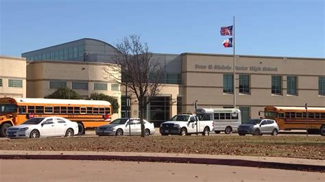 Arlington ISD Responds to Lawsuit Over Nichols Junior High Illnesses – NBC 5 Dallas-Fort Worth