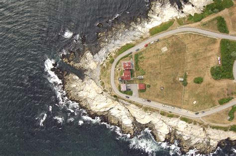 Beavertail Light Lighthouse in Jamestown, RI, United States ...