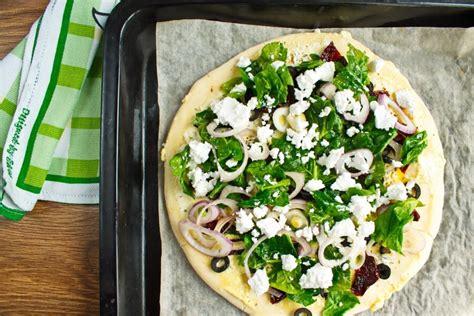 Spinach and Feta Pizza Recipe - Cook.me Recipes