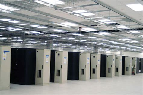 Cable tray systems support cables' journey through the data center | Cabling Installation ...