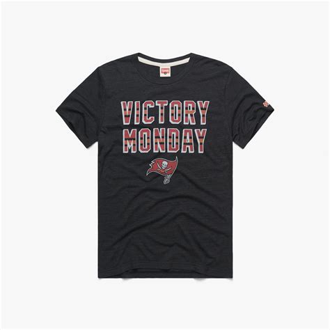 Tampa Bay Buccaneers | Officially Licensed Tampa Bay Buccaneers Apparel ...