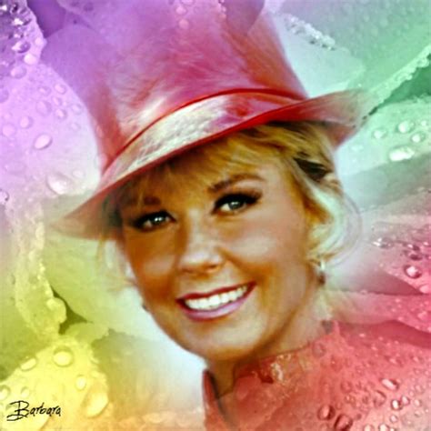 Doris Day "Singing In The Rain" https://www.youtube.com/watch?v ...