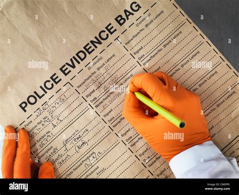 Police Evidence Bag High Resolution Stock Photography and Images - Alamy