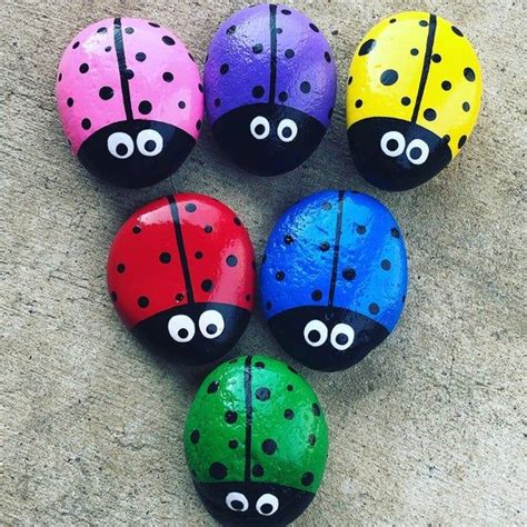 Ladybug Painted Rocks | Rock crafts, Rock decor, Painted rocks kids