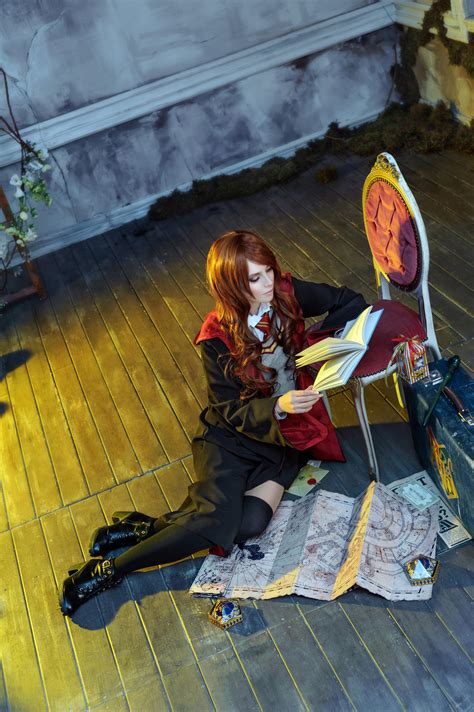 Hermione Granger cosplay by SobiSempay on DeviantArt