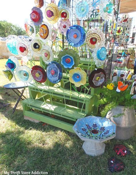 19th Annual Becker Vineyards Lavender Festival | Glassware garden art ...