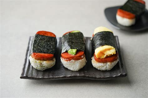 How To Make Spam Musubi (Easy & Delicious Recipe!) - Hungry Huy