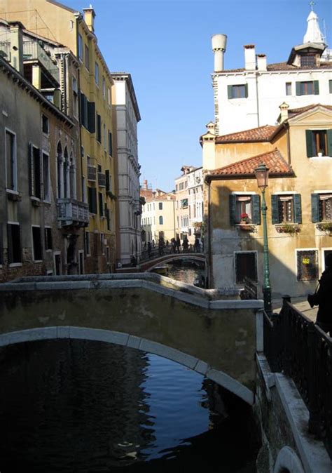 Canals and bridges of Venice | - VISIT-PLUS