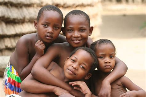 afrika kinderen - Google zoeken | Africa people, African children ...