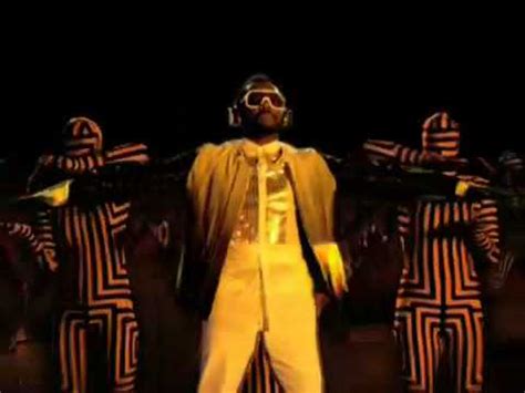 Black Eyed Peas---Boom Boom Pow...OFFICIAL VIDEO + LYRICS - YouTube