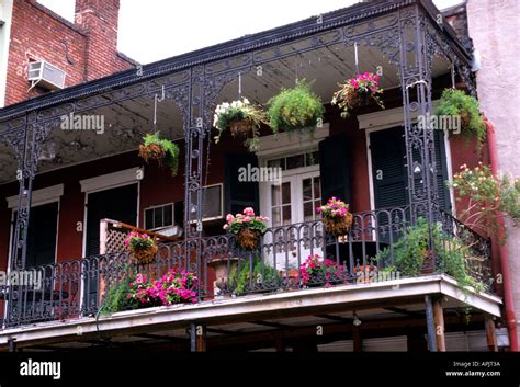 best bourbon street balcony hotel