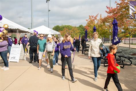 0333 | Alumni & Parent Engagement UNW- St. Paul | Flickr