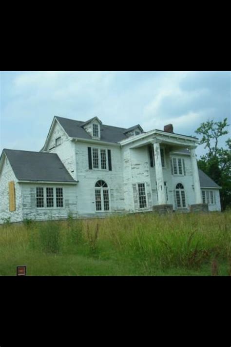 Abandoned home. Nashville, TN. Renovation ready in my opinion. | Formerly Grand | Pinterest ...