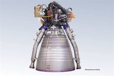 DLR beim Test von neuem Raketenantrieb