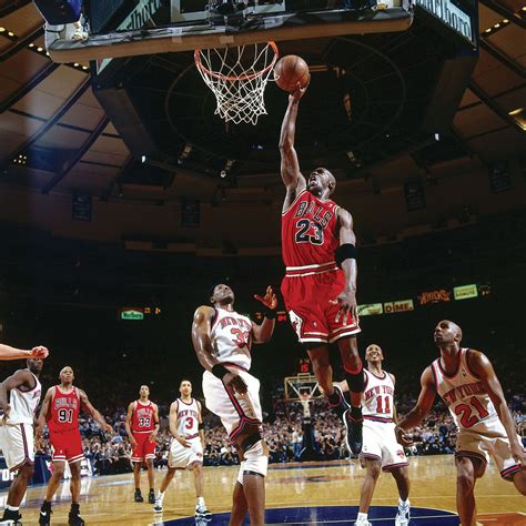 Cool Michael Jordan Free Throw Line Dunk Wallpaper pictures