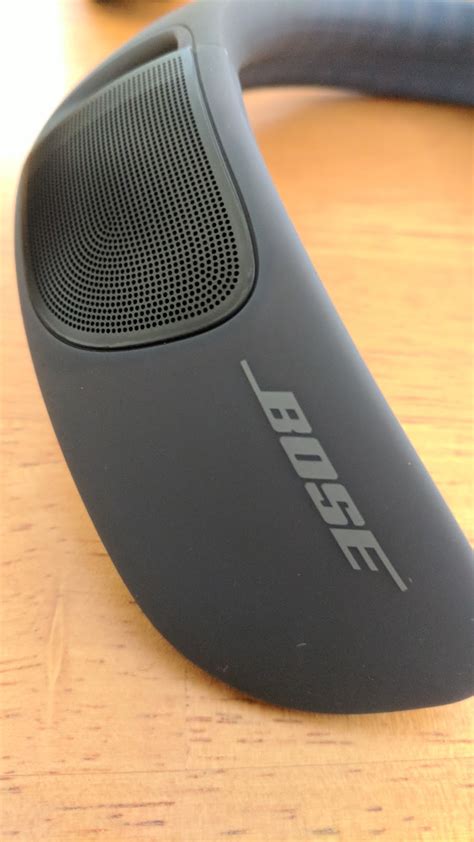 Bryan Hill's Blog: Product Review: Bose Soundwear Companion Speaker in Black